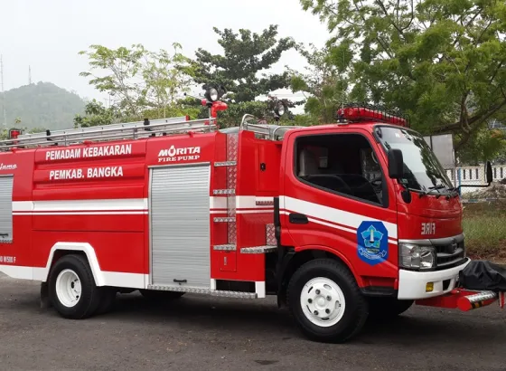 FIRE TRUCK FT 3000-4000 L 5 20141017_083200