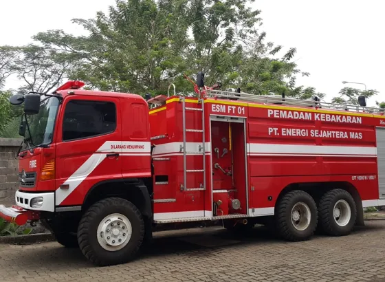 FIRE TRUCK FT 14000-16000 L 3 heavy_fire_truck_10_000__18_000_l_single_cabin_8